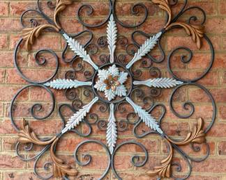 Metal medallion