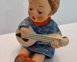 Goebel Hummel "Joyful" figurine