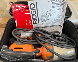 Rigid sander in case
