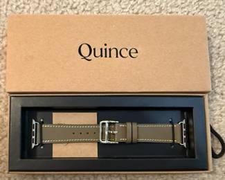 Quince Apple Watch leather band