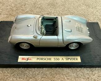 Maisto Porsche 550 A Spyder model car