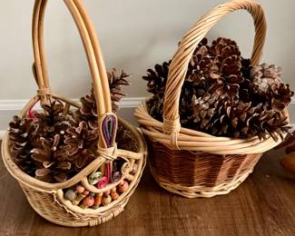 Baskets with pinecones