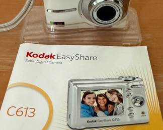 Kodak EasyShare C613 digital camera