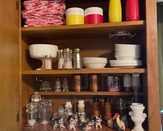Figurines, kitchen