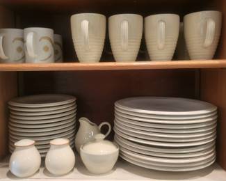 Pfaltzgraff "Cappuccion" Dinnerware Service for 12