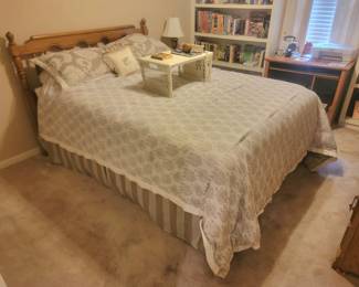 Queen Bed & Mattress & Box Springs