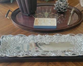 Arthurs Court Tray