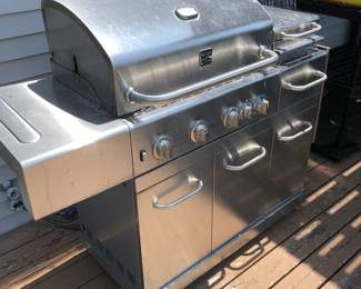gas grill