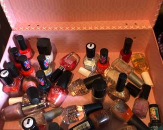 nail polish