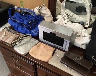 purses