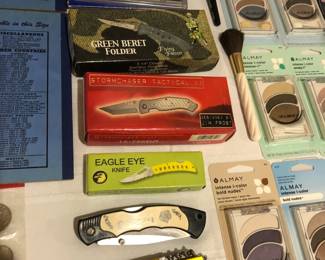 pocket knives