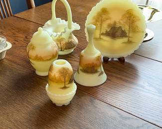 FENTON uranium custard glass 