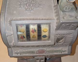 Antique 1920's Mills Poinsettia slot machine $650 or best offer