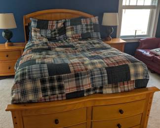 Raymour & Flanigan Full bed and matching nightstands L: 92'' x W: 59'' x H: 52''