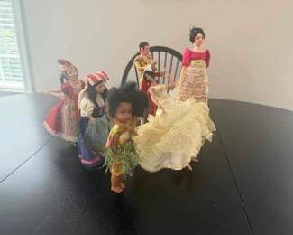 Vintage International Dolls