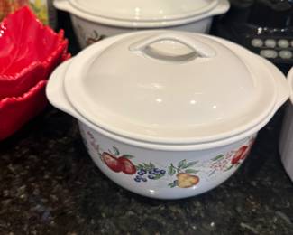 Correll bakeware