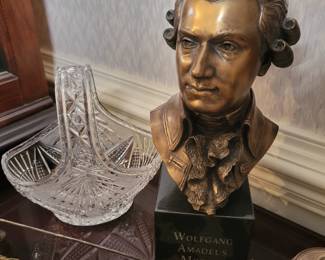 Mozart bust.