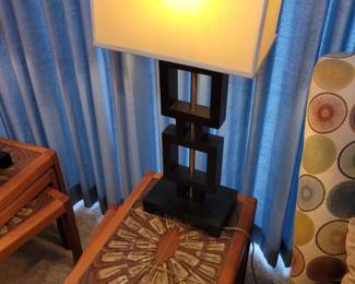 Nested end tables. Contemporary lamps.