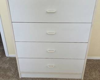 White chest of drawers