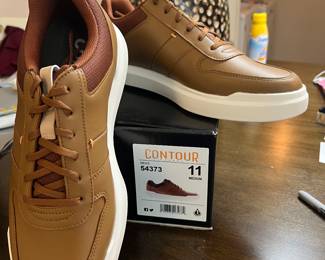 NEW in the box! Foot Joy shoes
