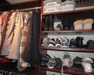 Ladies shoes and sandals and slippers size 8.