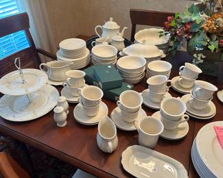 Lennox Casual Elegance China