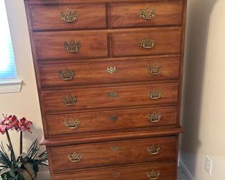 Awesome seven drawer Oak chest