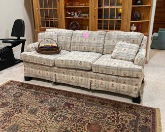 Lovely five piece pine Thomasville wall unit lighted
