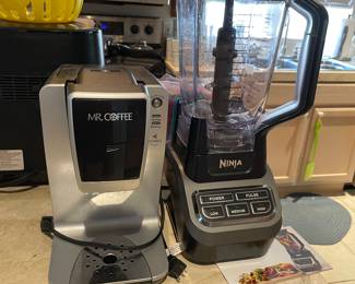 Small kitchen appliances
