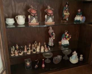 Royal Doulton, blue and white plates (Bing and Grondahl) 