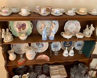 Demitasse cup and saucers