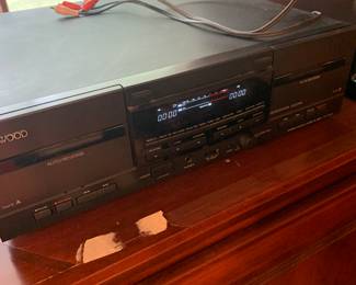 Kenwood double cassette deck stereo