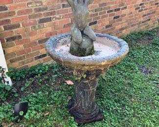 fountain -extremely heavy