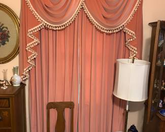 bedroom drapes