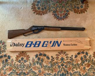 Vintage daisy BB gun in box