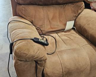 RECLINER