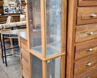 DISPLAY CABINET