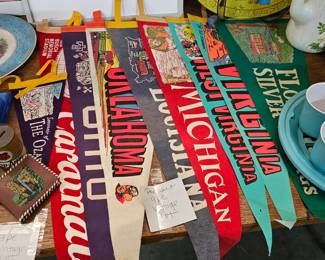 VINTAGE PENNANT LOT