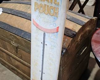 MAIL POUCH VINTAGE THERMOMETER