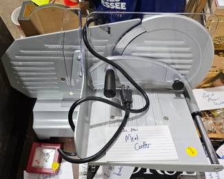 MEAT SLICER