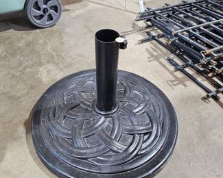 PATIO UMBRELLA STAND