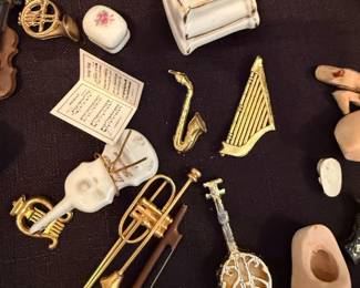 Porcelain instruments