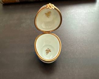 Limoges porcelain egg Trinket box