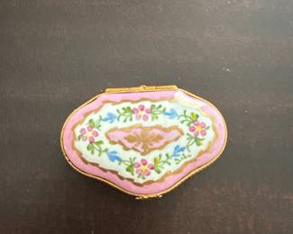 Limoges porcelain Trinket box