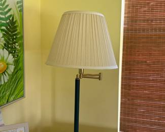 adjustable floor lamp