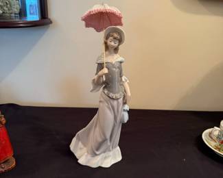 Lladro "A Sunny Day" Porcelain Figurine
