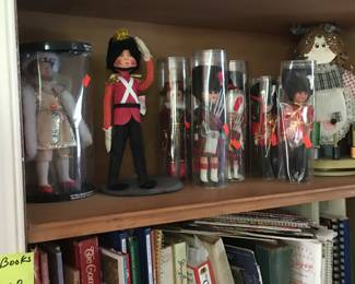 Anna Lee and British dolls
Cookbooks 