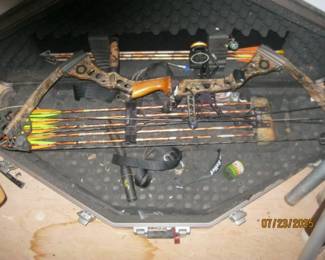 MATTHEWS COMPOUND BOW