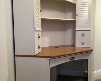 Corner Desk - Off Site