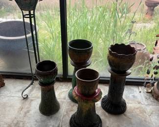 Vintage majolica pedestal/jardinieres